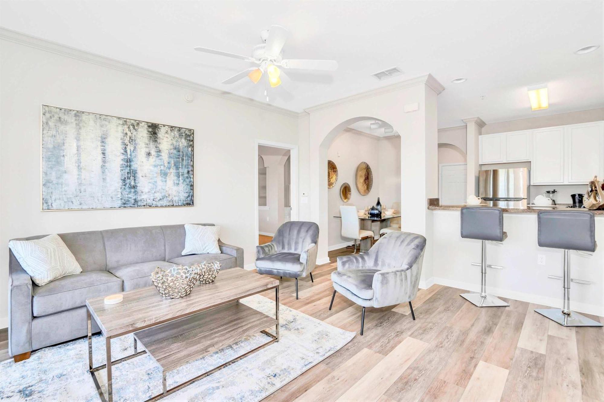 Stunning 3br Near - Pool And Hot Tub! *