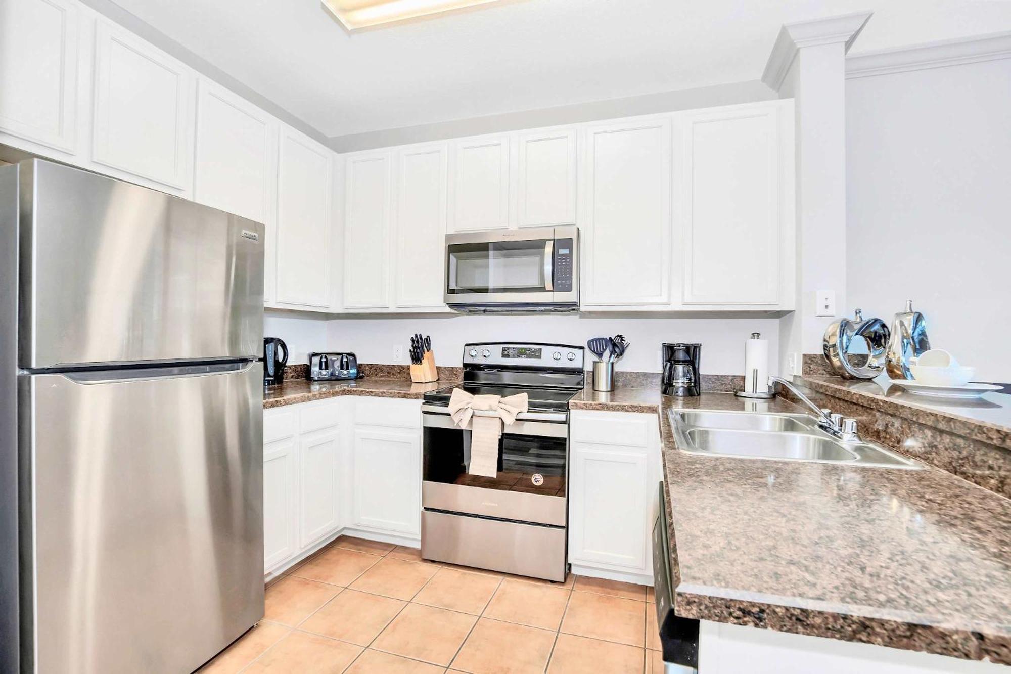 Holiday home Stunning 3br Near - Pool And Hot Tub!